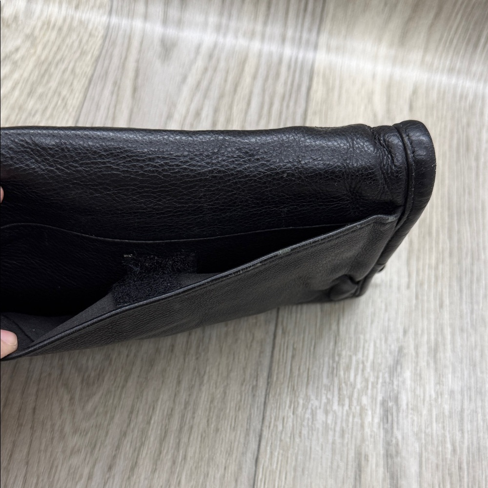Black Leather Wallet - Picture 5 of 10